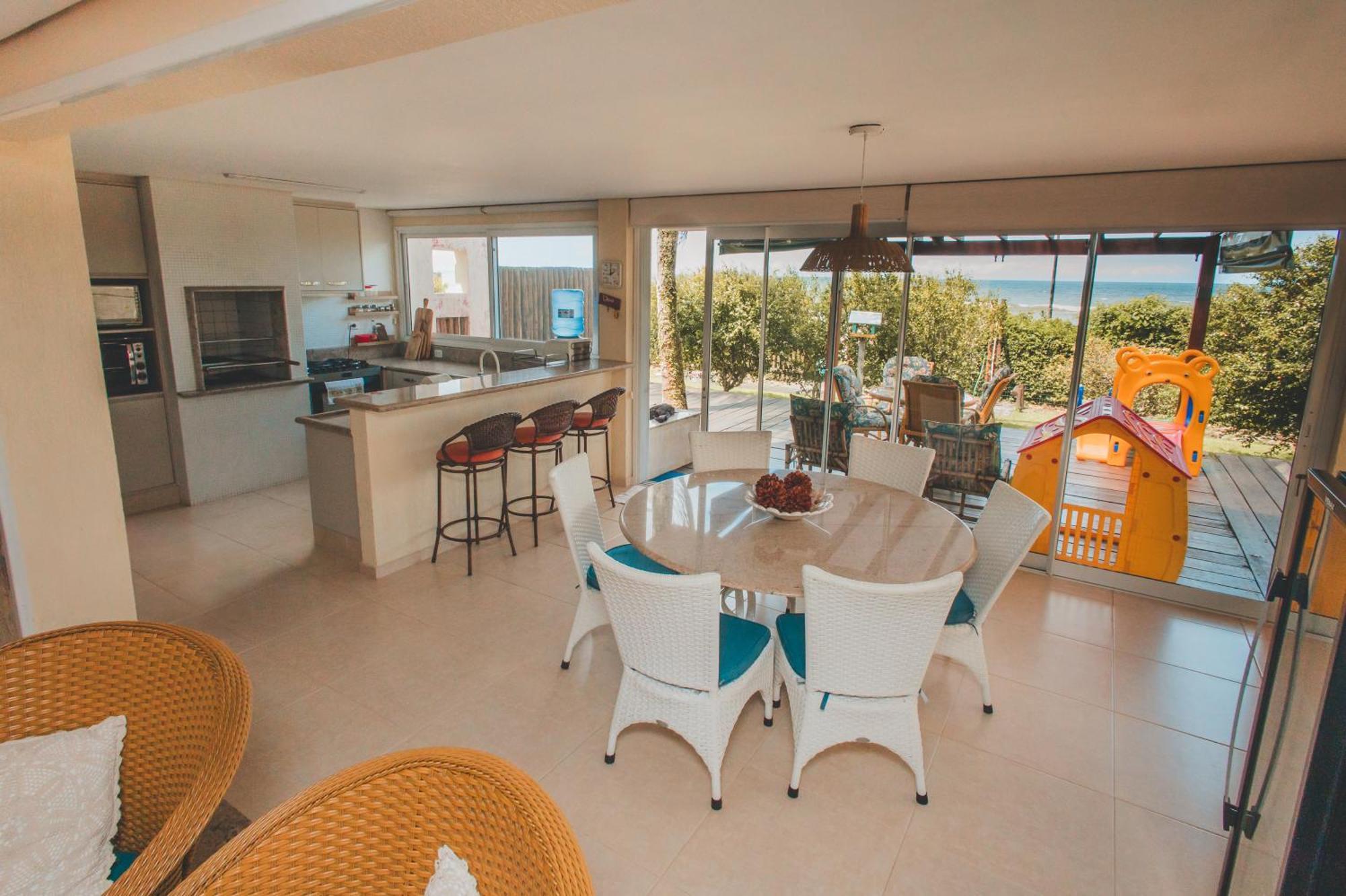 Casa Pe Na Areia Cancun Itapoa/sc