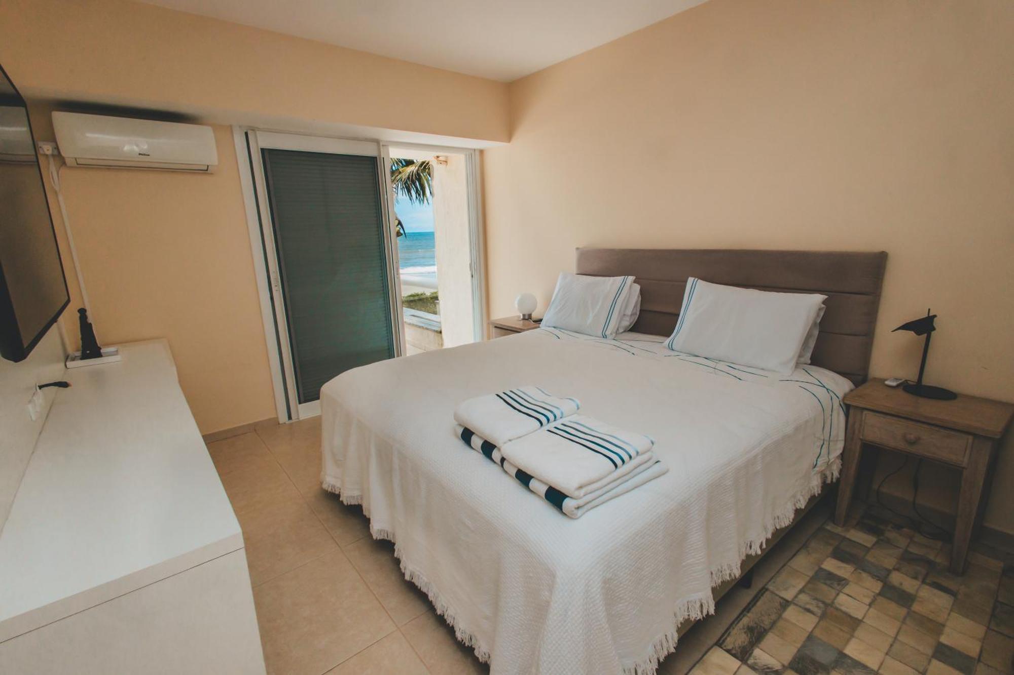 Casa Pe Na Areia Cancun Itapoa/sc Itapoa (Santa Catarina)